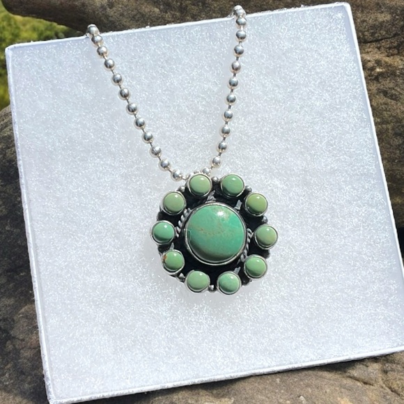 🌺Vintage Navajo Betta Lee Turquoise Necklace/Brooch - Picture 8 of 13